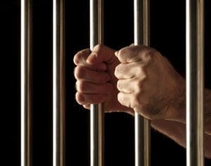 ¡Quiero libertad condicional! ¿Se requiere la cárcel primero?